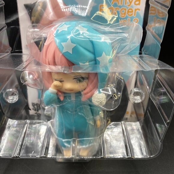 Spy x Family Bedtime Sleepy Anya Forger Vol 2 Puchieete Figure Taito - Picture 7 of 12